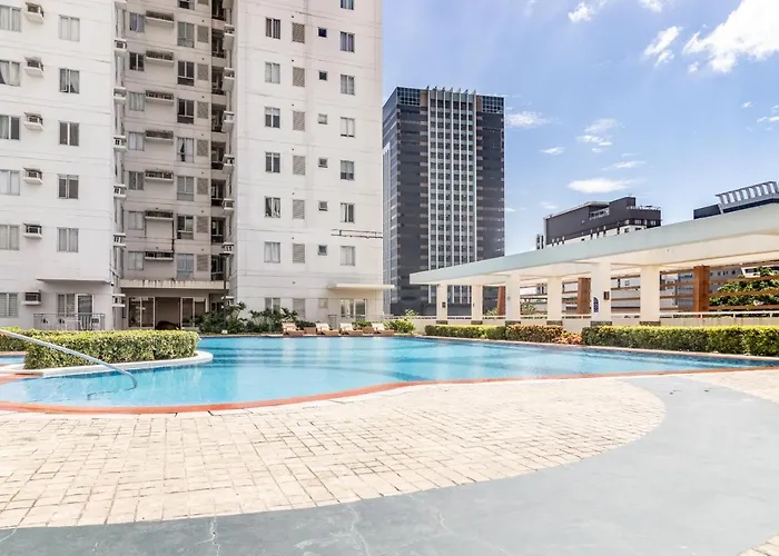7th Floor It Park Walking Distance To Everything 아파트호텔 세부